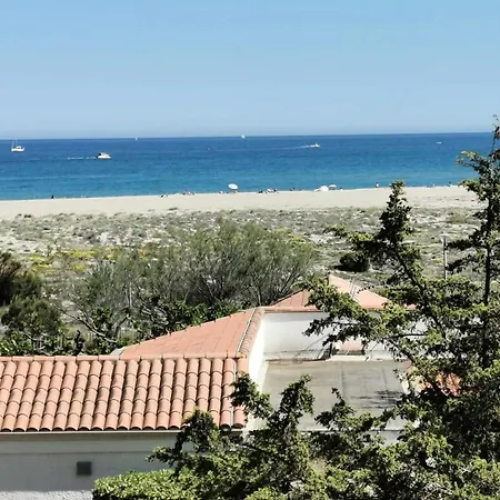 Appartement Le Carlton - Deux Pieces 4 Couchages A Port Leucate. Ref: 2car_331ac Mae-2271